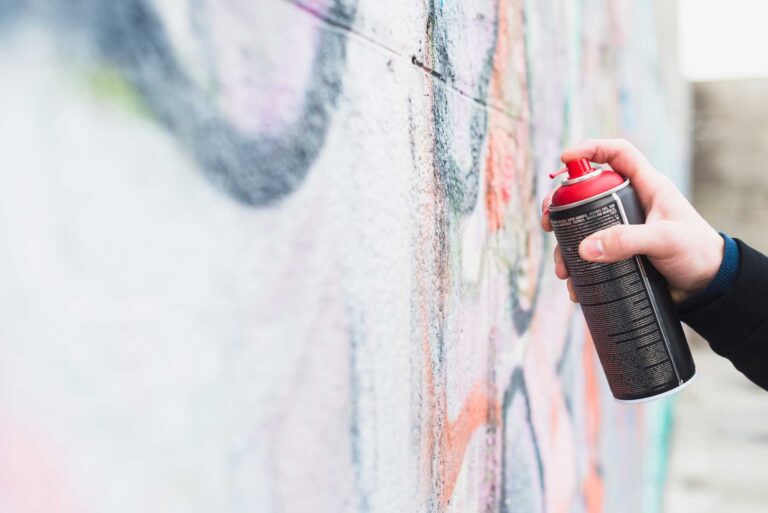 Spray Paint Can Tips