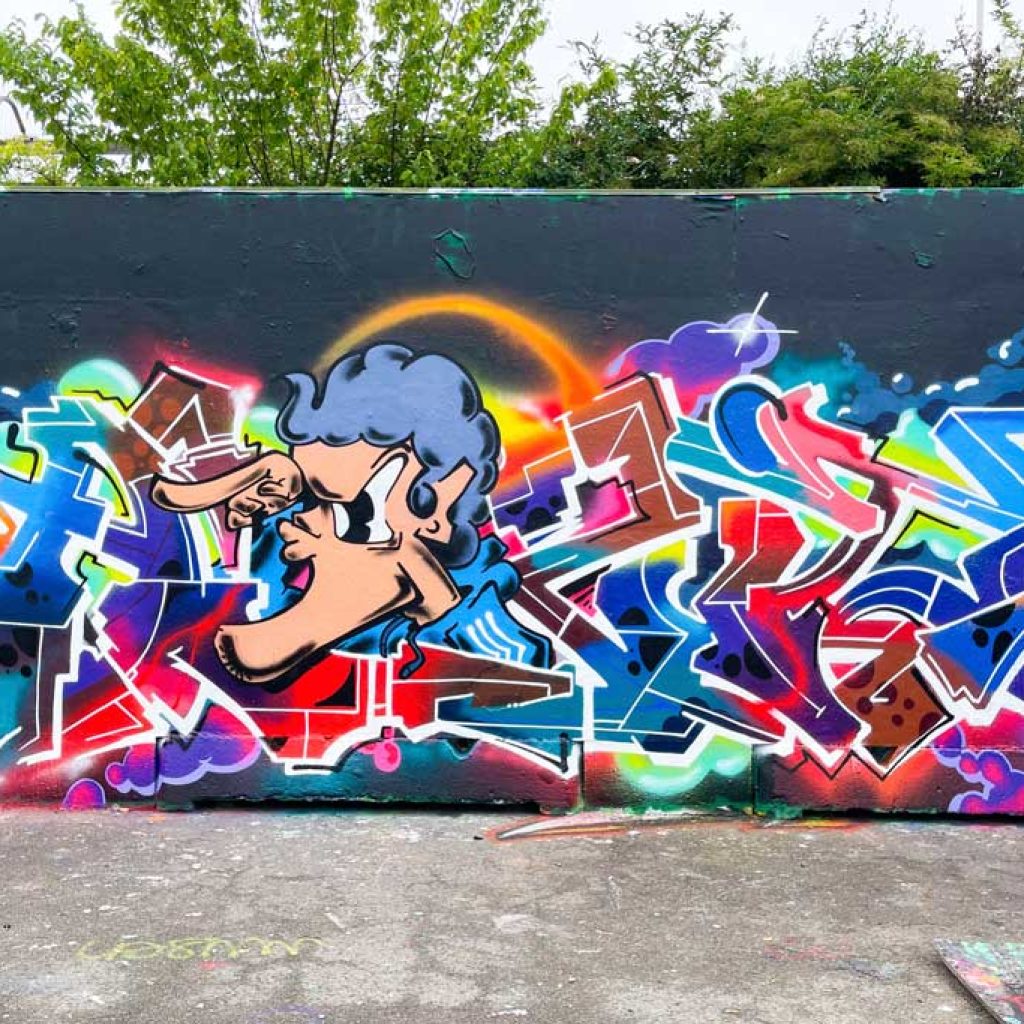 AZIT Piece